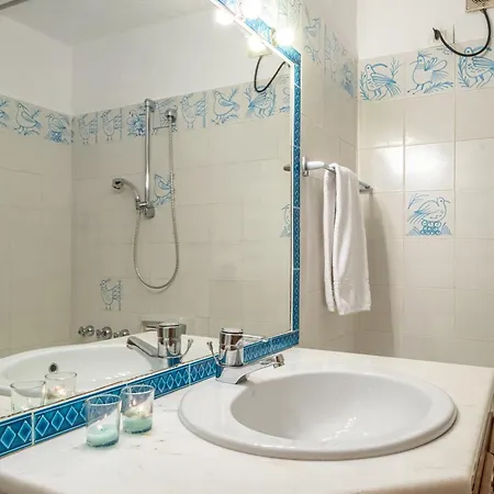 Centro - Con Piscina E Privacy E Vista Porto Cervo